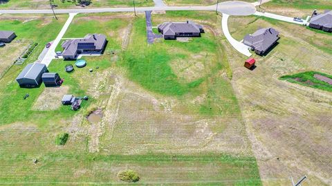 Tiny photo for 1022 Molina Drive, Weatherford, TX 76085 (MLS # 21000792)