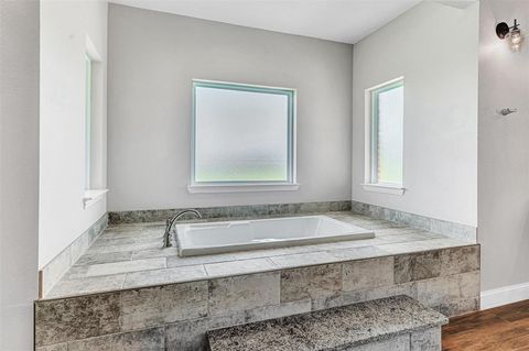 Tiny photo for 1022 Molina Drive, Weatherford, TX 76085 (MLS # 21000792)