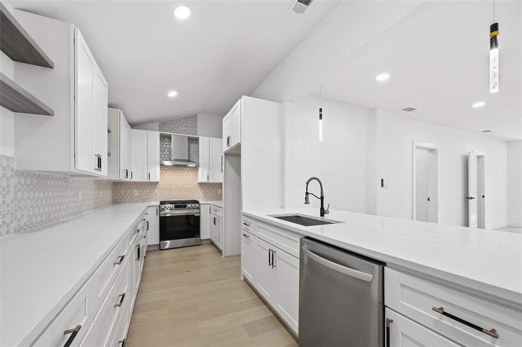 Mount Auburn - Residential