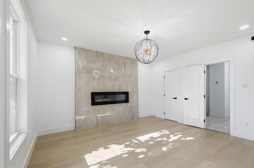 Mount Auburn - Residential