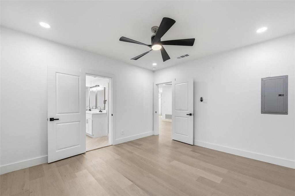 Mount Auburn - Residential