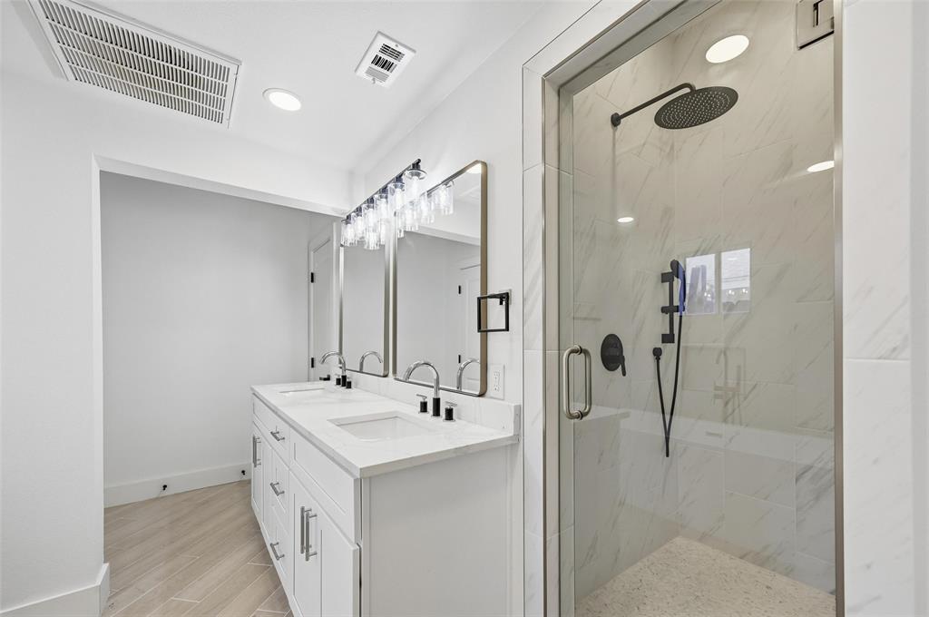 Mount Auburn - Residential