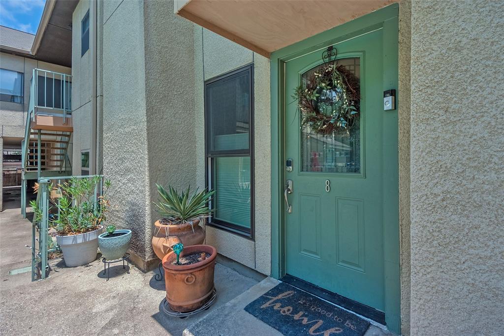 Lakewood Embassy Condos - Residential