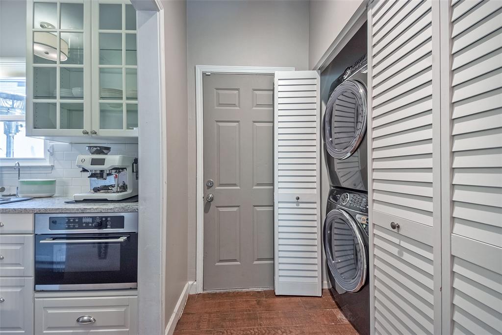 Lakewood Embassy Condos - Residential