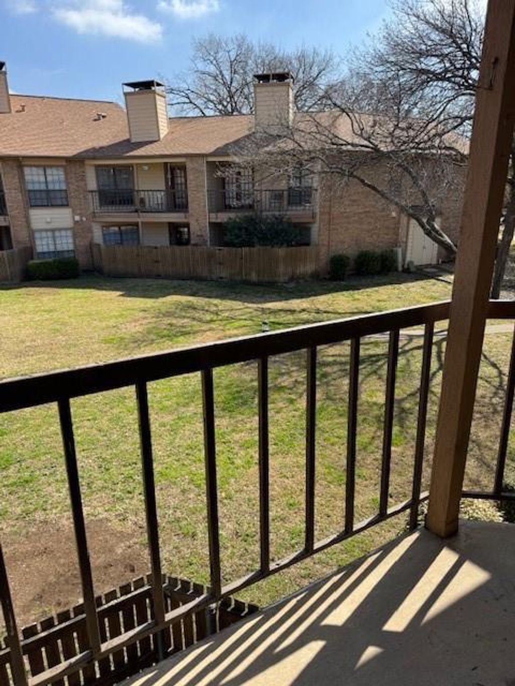 Photo of 16301 Ledgemont Lane #257, Addison, TX 75001 (MLS # 21194223)