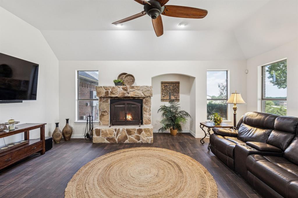 Lago Vista At Bonds Ranch Add - Residential