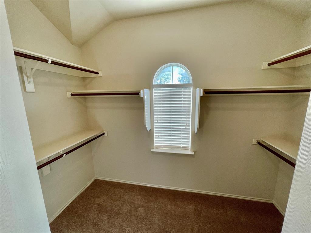 Princeton Meadows West - Ph I - Residential Lease