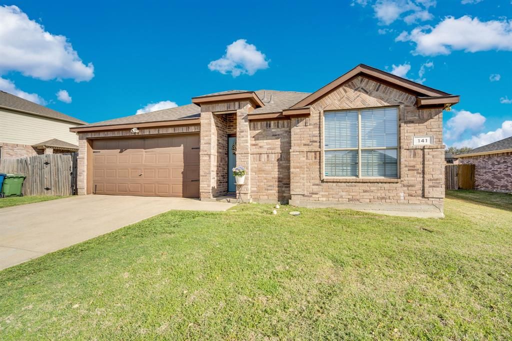 Photo of 141 Ringneck Drive, Sanger, TX 76266 (MLS # 21204538)