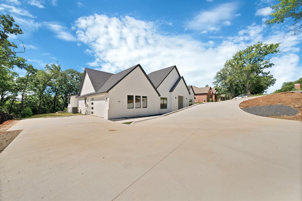 1405 Apache Court