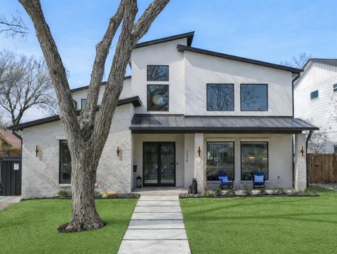 Photo of 7340 Syracuse Drive, Dallas, TX 75214 (MLS # 21245758)