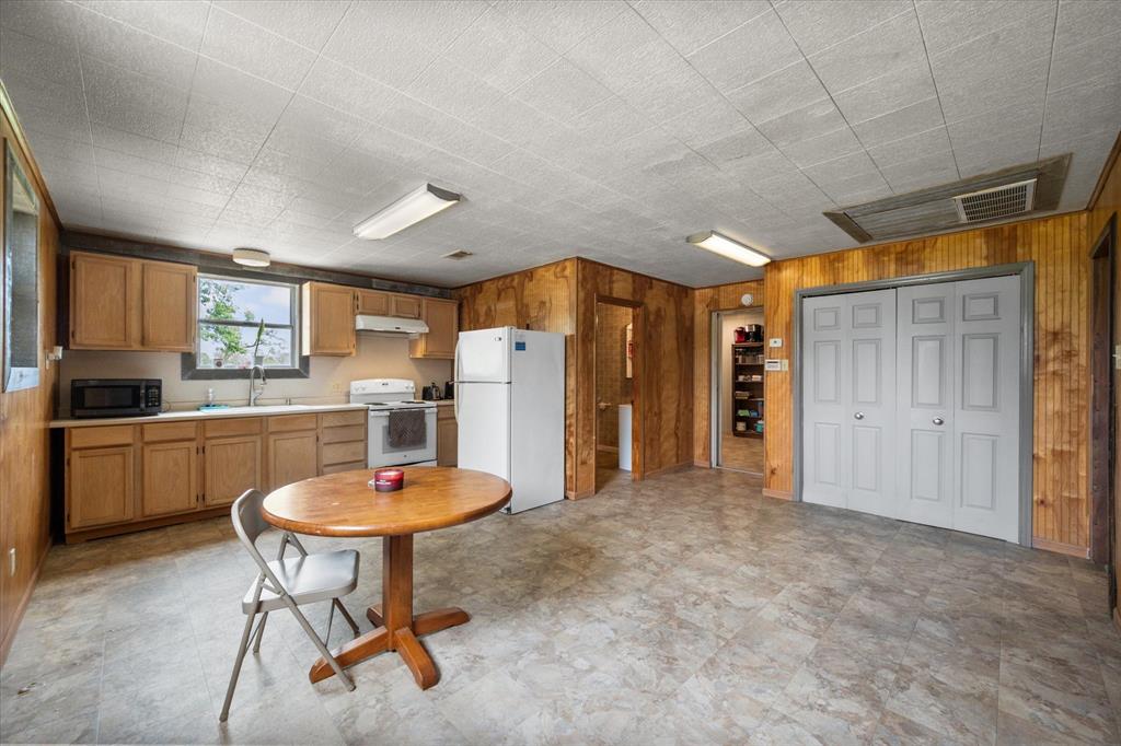 W Nye Surv Abs #472 - Residential