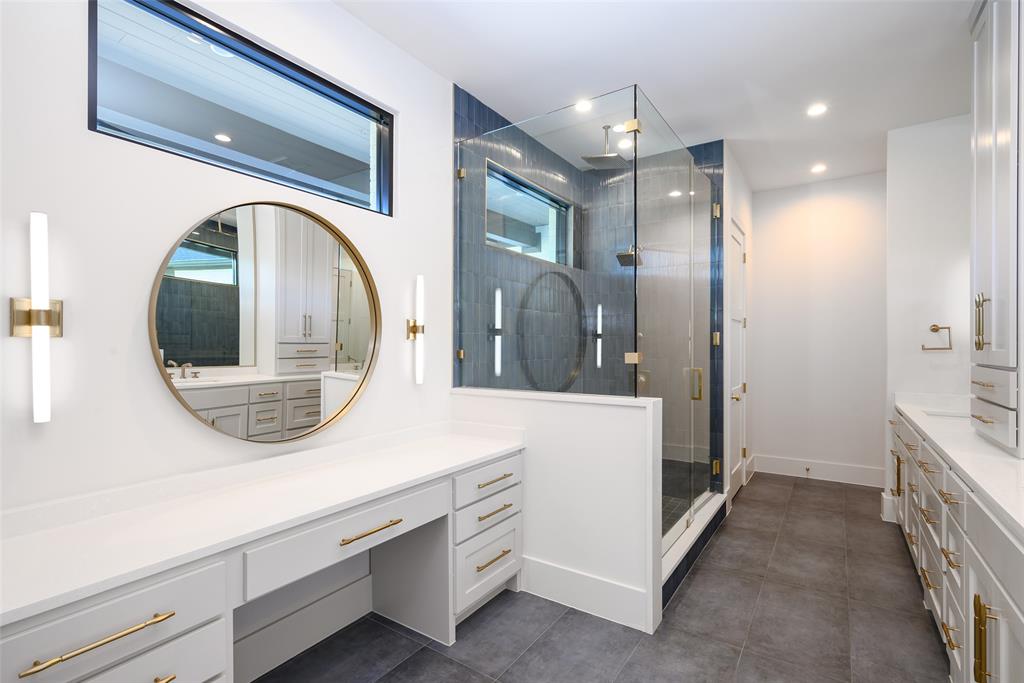 Jackson Heights 02 - Residential