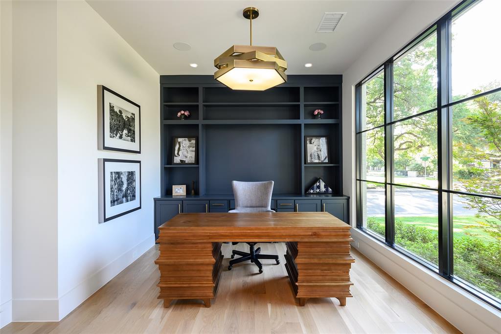 Jackson Heights 02 - Residential