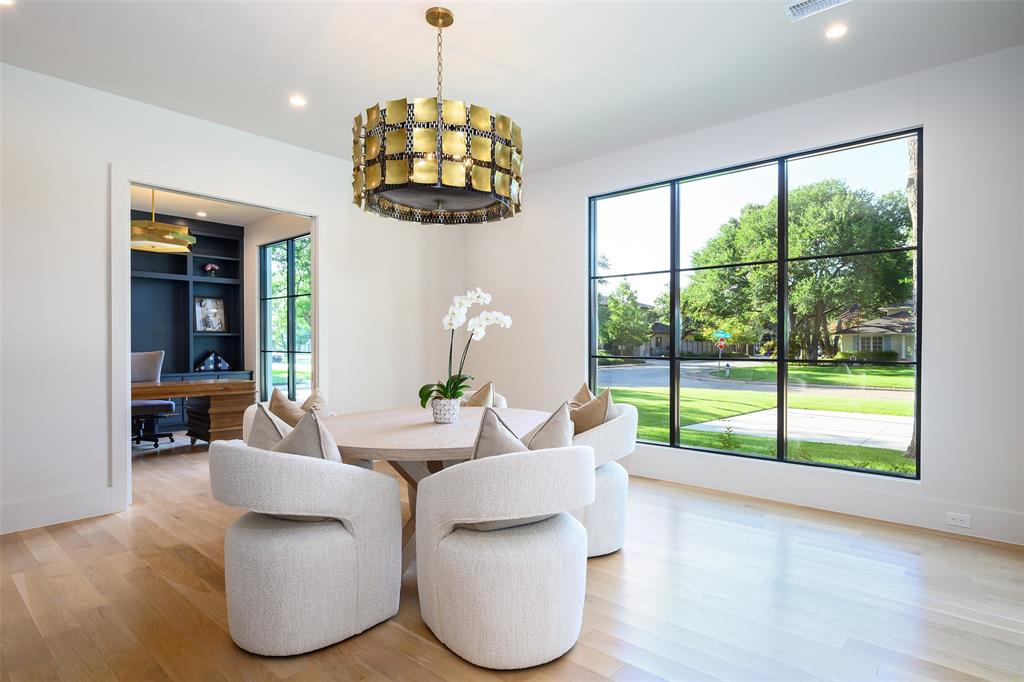 Jackson Heights 02 - Residential