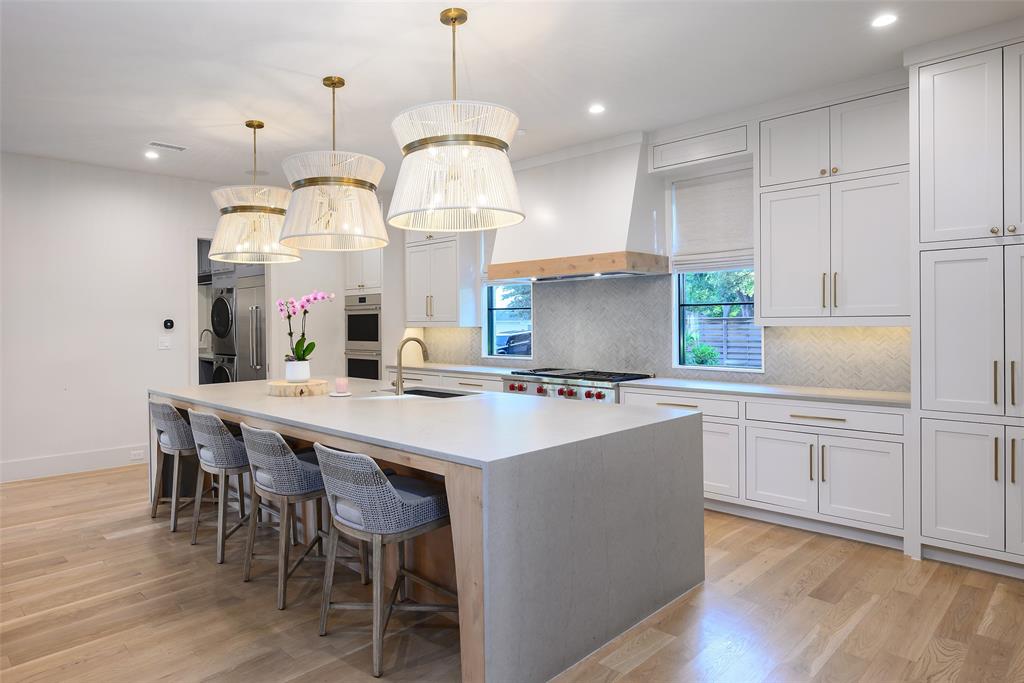 Jackson Heights 02 - Residential