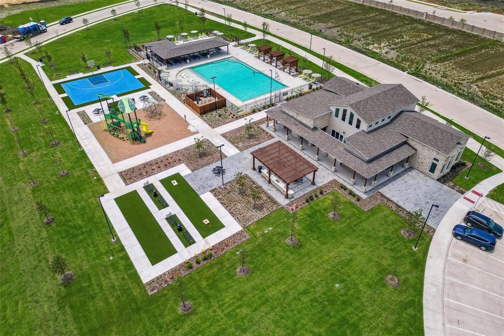 613 Huntley Drive