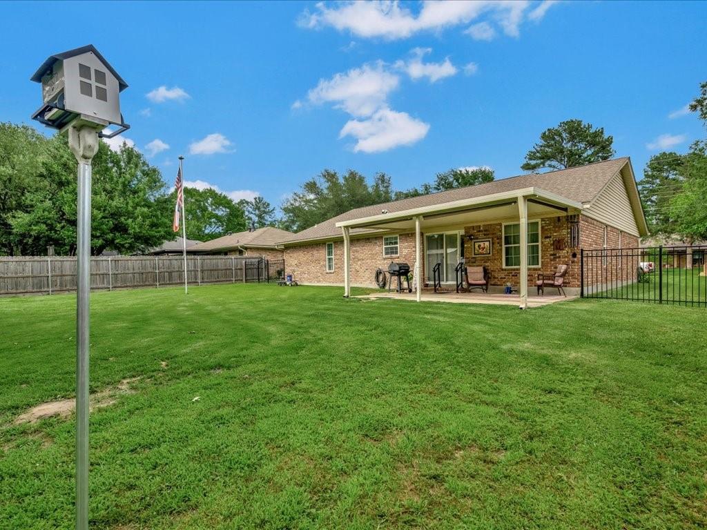 Four Seasons - Residential