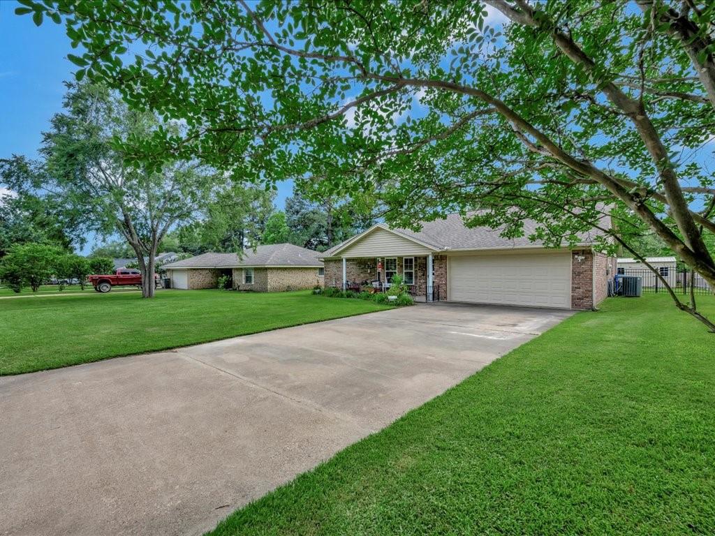 Four Seasons - Residential