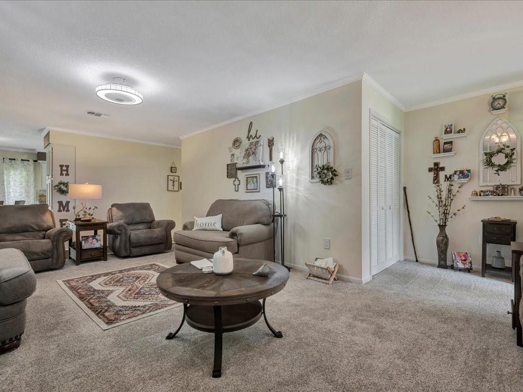 Four Seasons - Residential