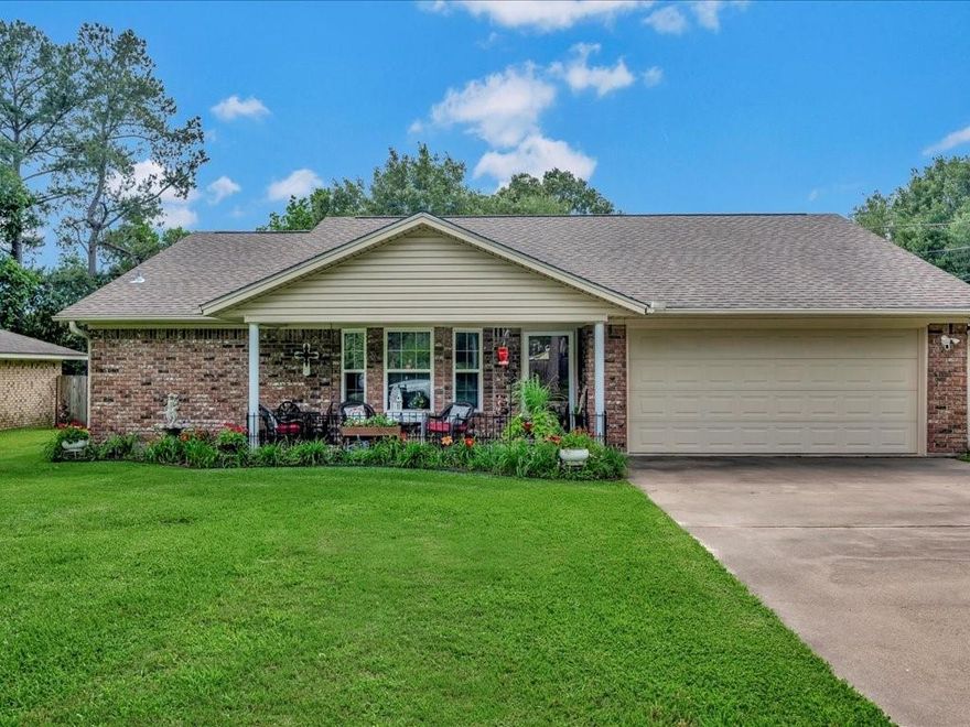 Upgrades galore!! One story home in Four Seasons with great floor plan! Updated kitchen with new countertops, backsplash, painted cabinets and newer dishwasher and stove. Fresh carpet, fresh paint, new light fixtures, new ceiling fans in living room and primary bedroom. AC blower replaced. Storage shed. Water heater replaced in 2022. Covered patio overlooks your large, fenced backyard. Double attached garage.