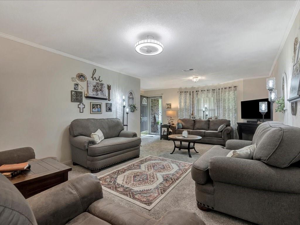 Four Seasons - Residential