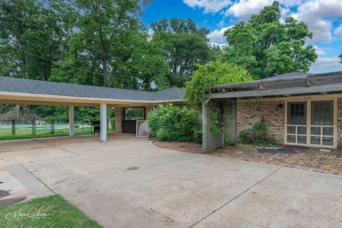 A home in Shreveport