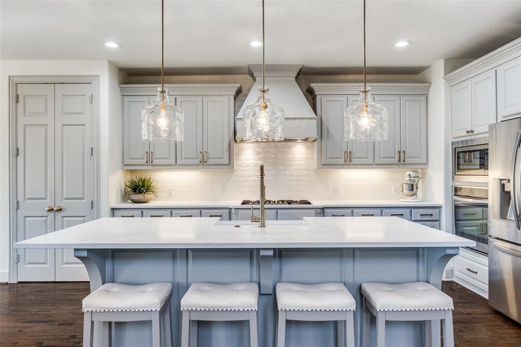 6629 Orchard Park Drive