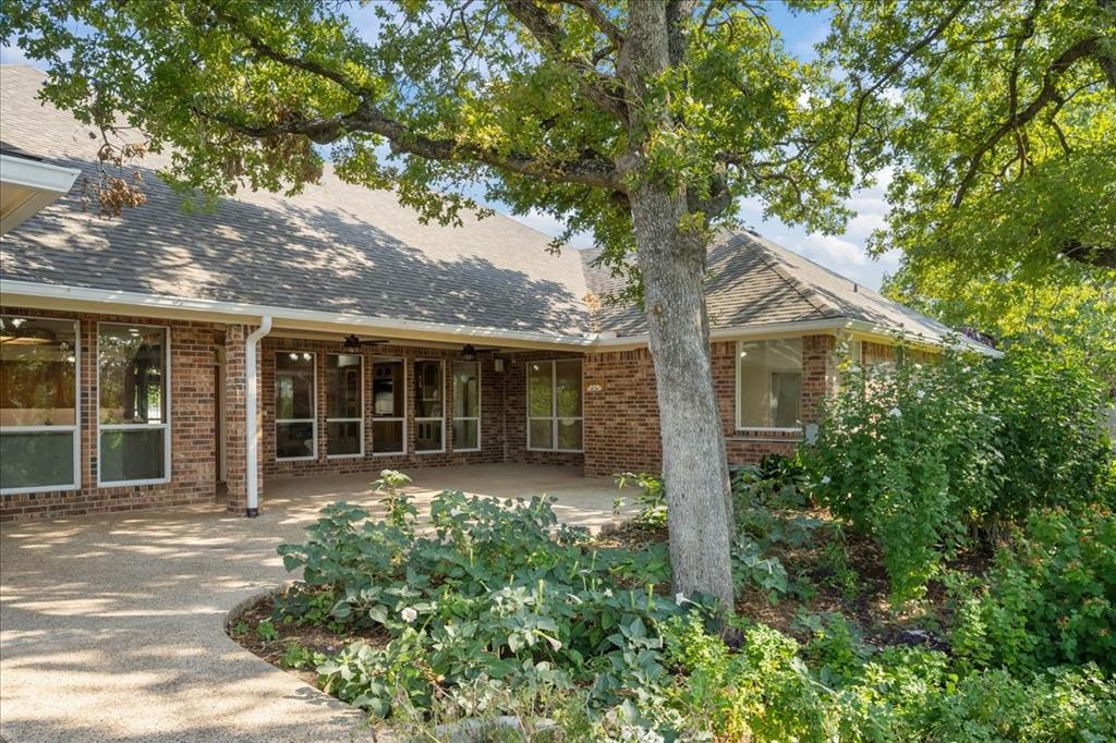 Village Lake - Residential