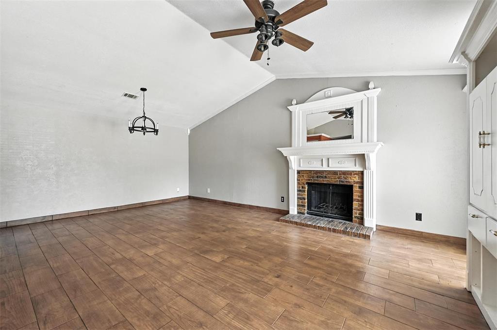 3905 Dogwood Court