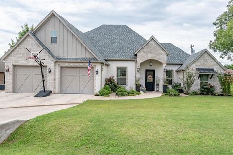 6409 Circo Drive Granbury TX 76049