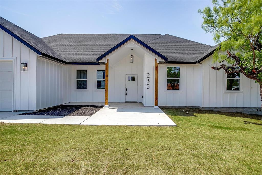 233 Lakeshore Drive