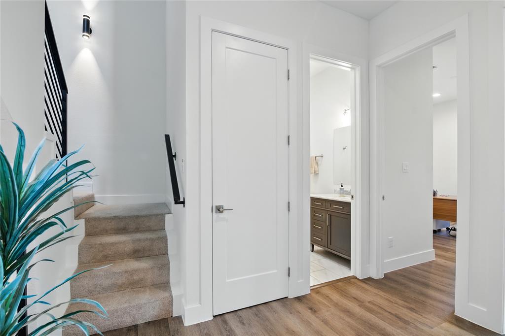 Fakes Park Place - Residential