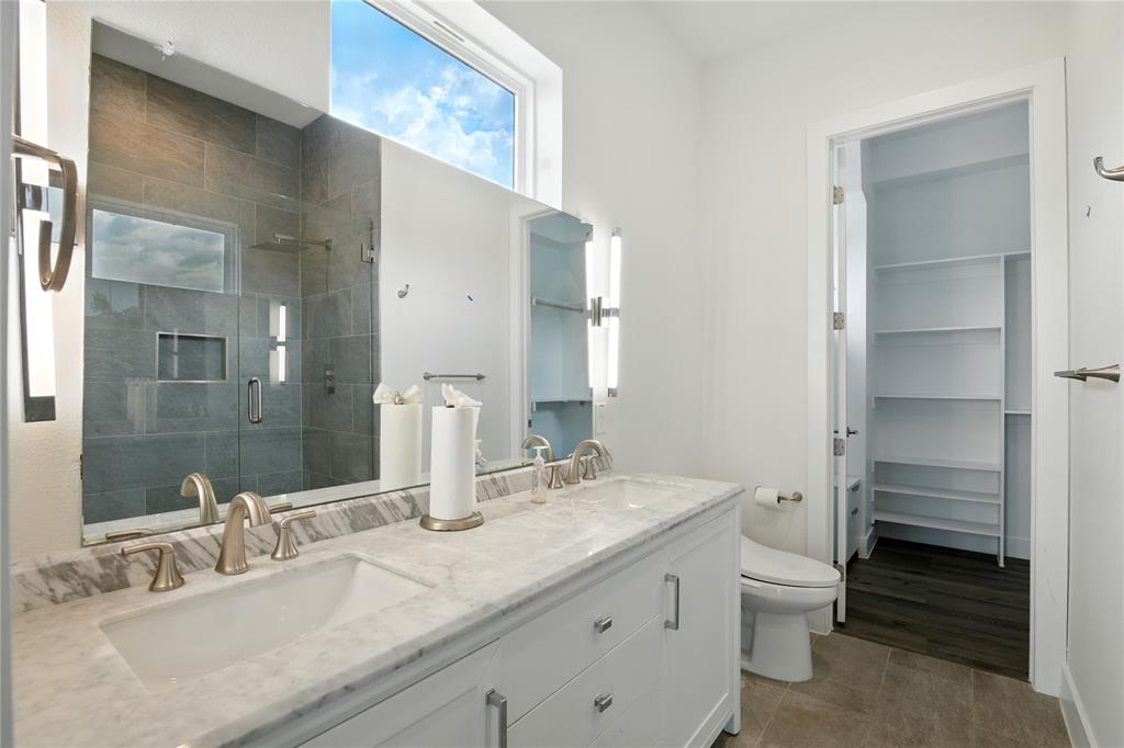 Fakes Park Place - Residential