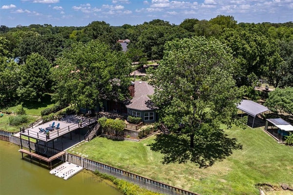 111 HICKORY CREEK CIR, GUN BARREL CITY, TX 75156 - Image dfaf5ac90c9f2ed03fd3cf45aa55d26d/889313345