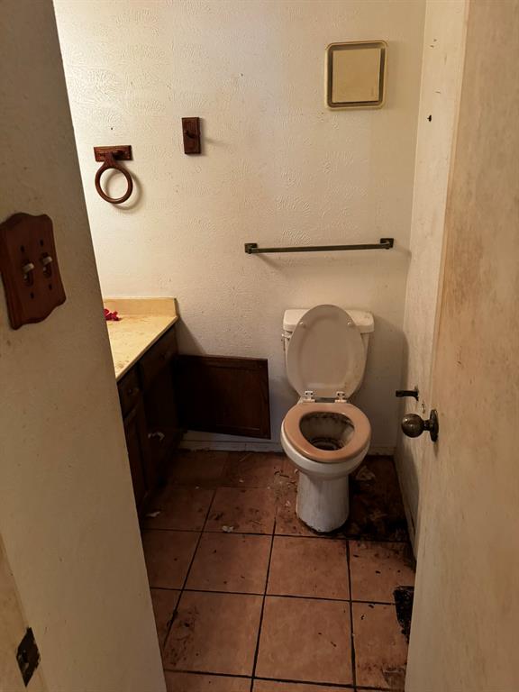 Cambridge Condos Ph 01 03 - Residential