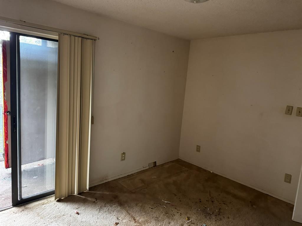 Cambridge Condos Ph 01 03 - Residential