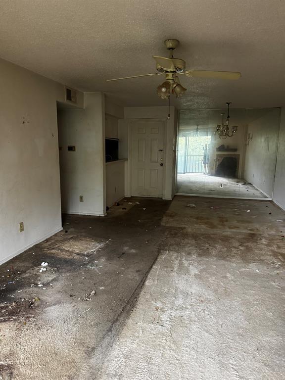 Cambridge Condos Ph 01 03 - Residential