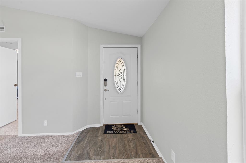 18 Sunny Lane