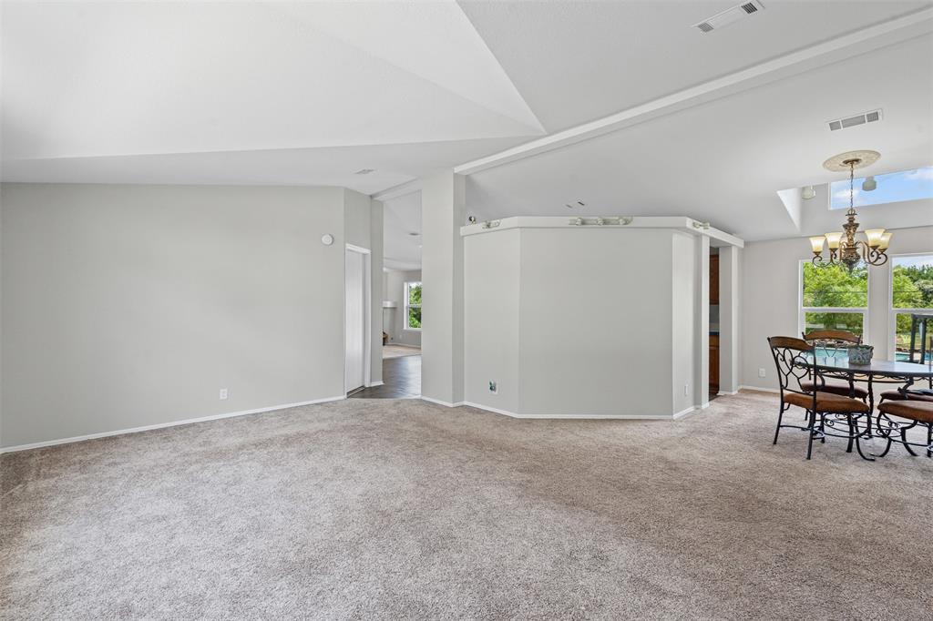 18 Sunny Lane