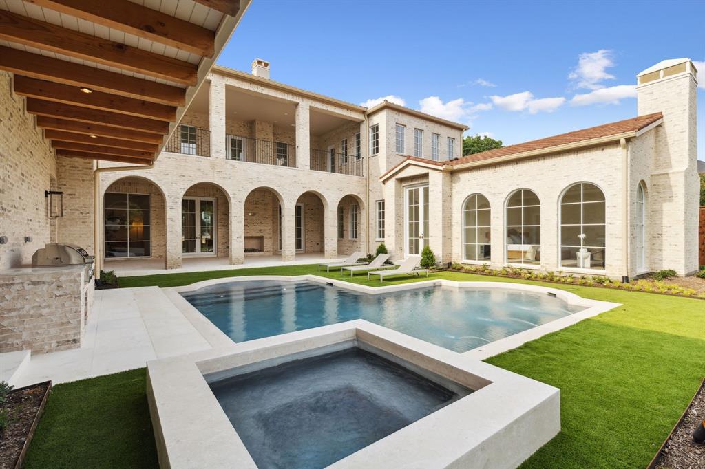 PRESTONWAY ESTATES - Residential