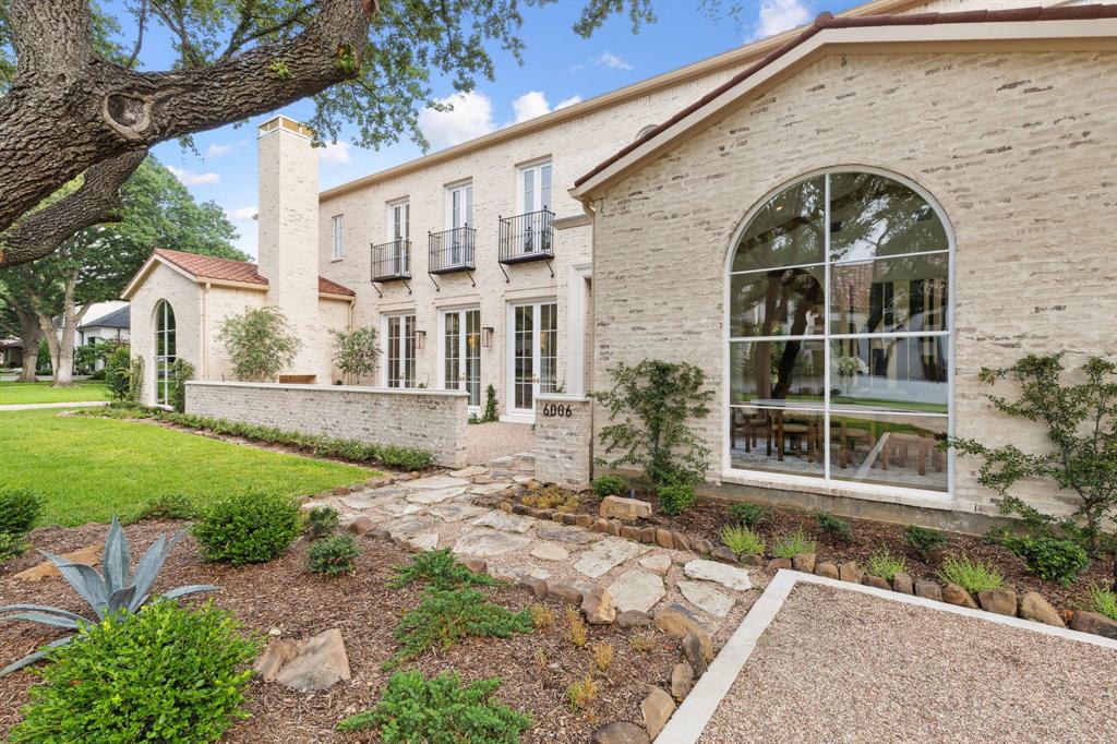 PRESTONWAY ESTATES - Residential