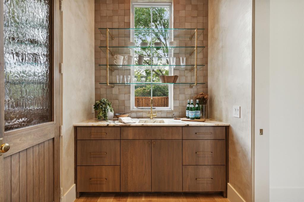 PRESTONWAY ESTATES - Residential