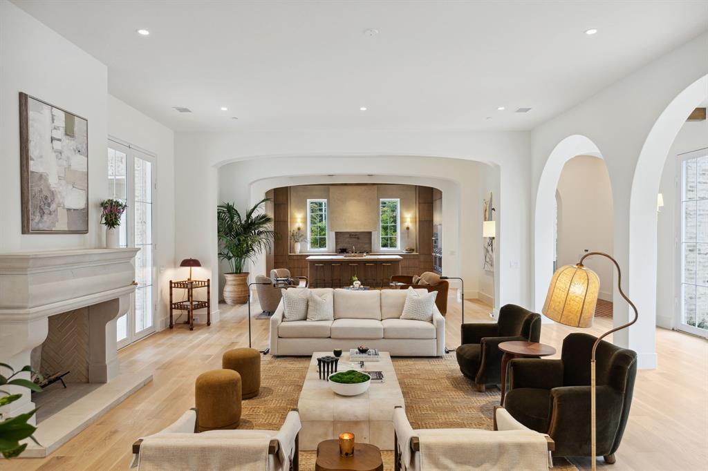 PRESTONWAY ESTATES - Residential