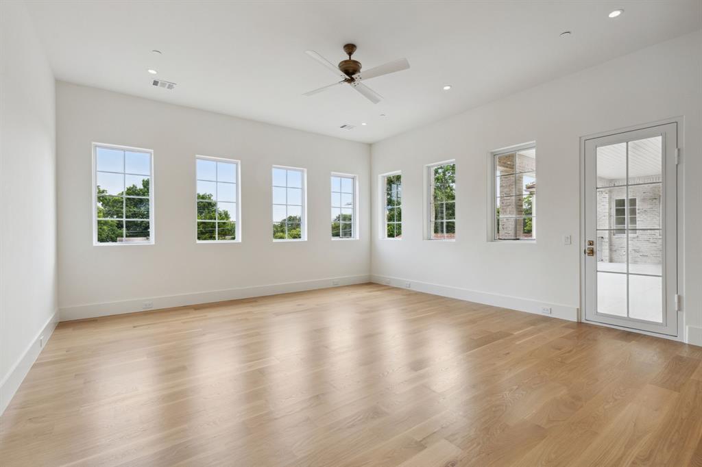 PRESTONWAY ESTATES - Residential