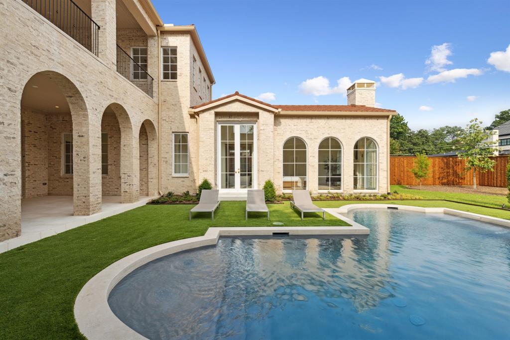 PRESTONWAY ESTATES - Residential