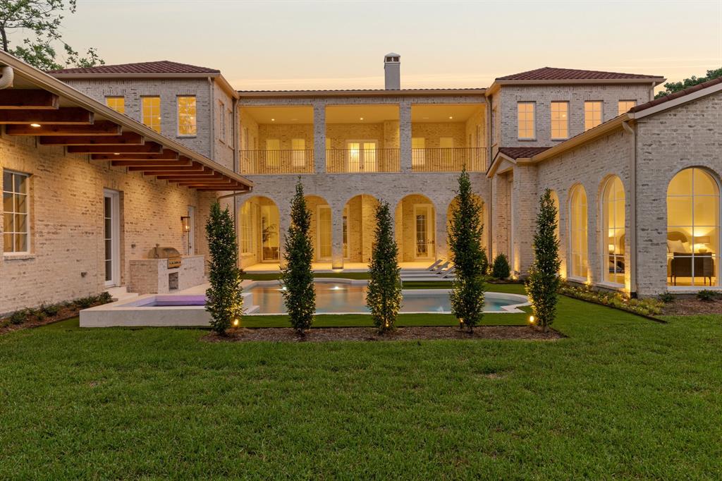 PRESTONWAY ESTATES - Residential