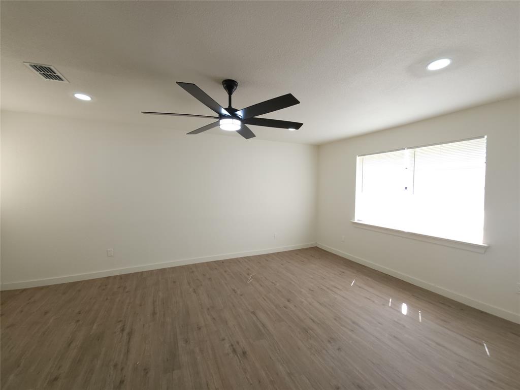 Eastern Hills Estates - Residential Lease