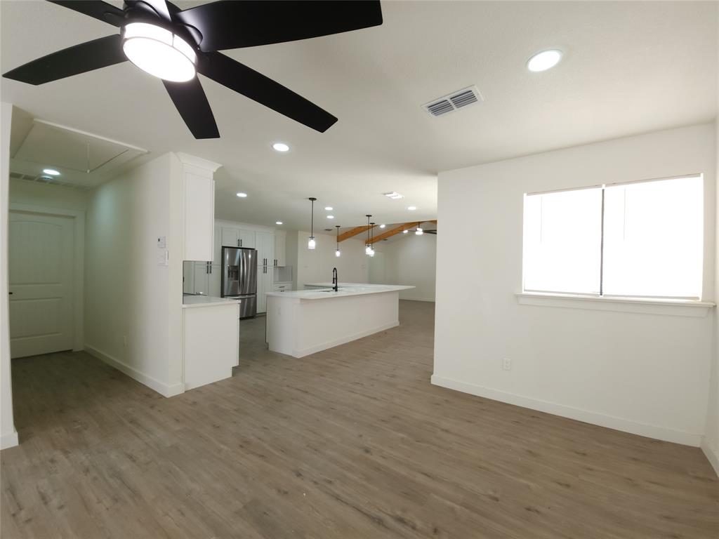 Eastern Hills Estates - Residential Lease