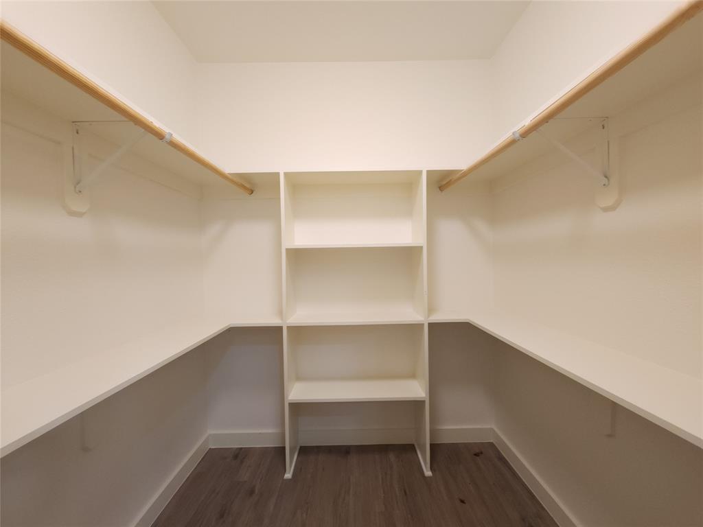 Eastern Hills Estates - Residential Lease