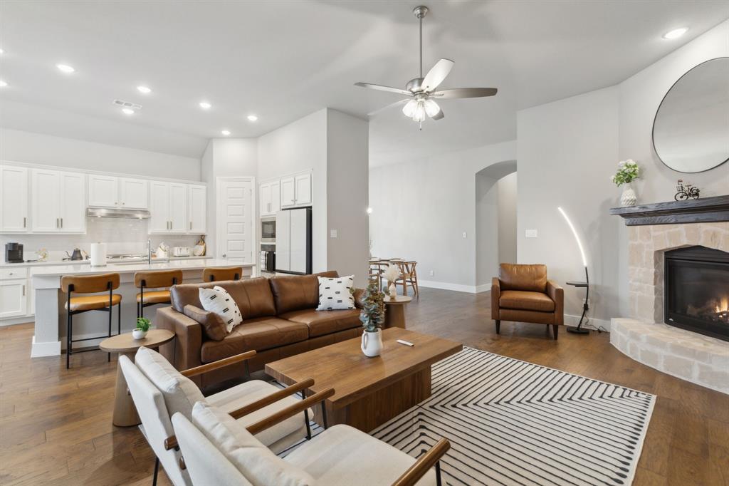 1104 Holcombe Drive